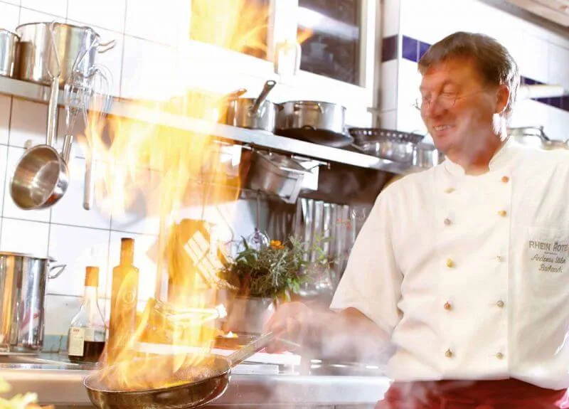 Stübers Restaurant — kitchen