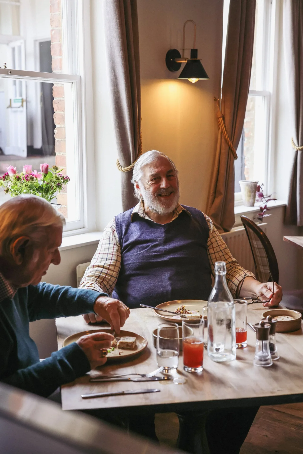 The White Hart — photo 41
