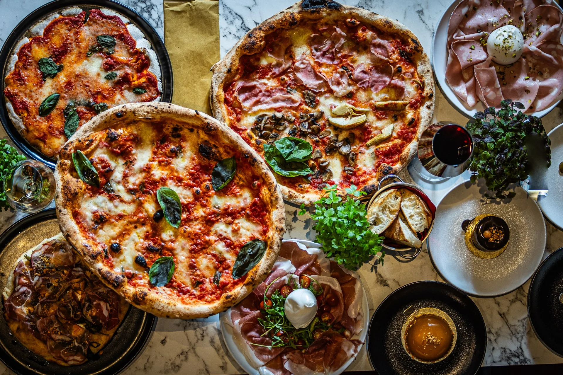 Pizzabar Pomo D'oro — photo 10
