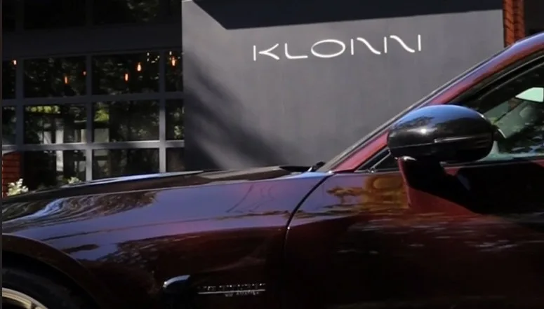Klonn, Warsaw