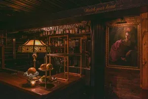 4 Charles Prime Rib — atmosphere