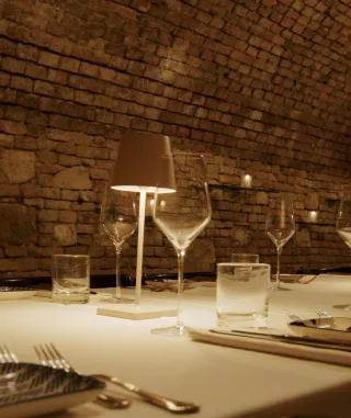 Ella’s Bar. Restaurant — photo 12