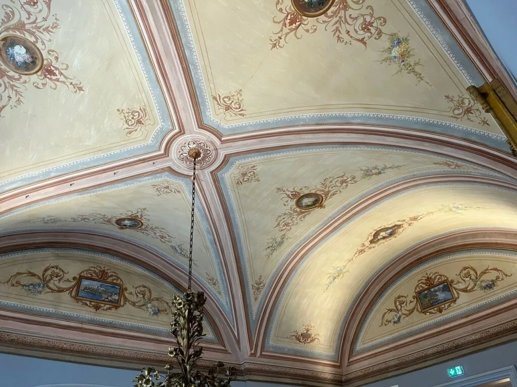 L'Hirondelle - Château de Collias — photo 9