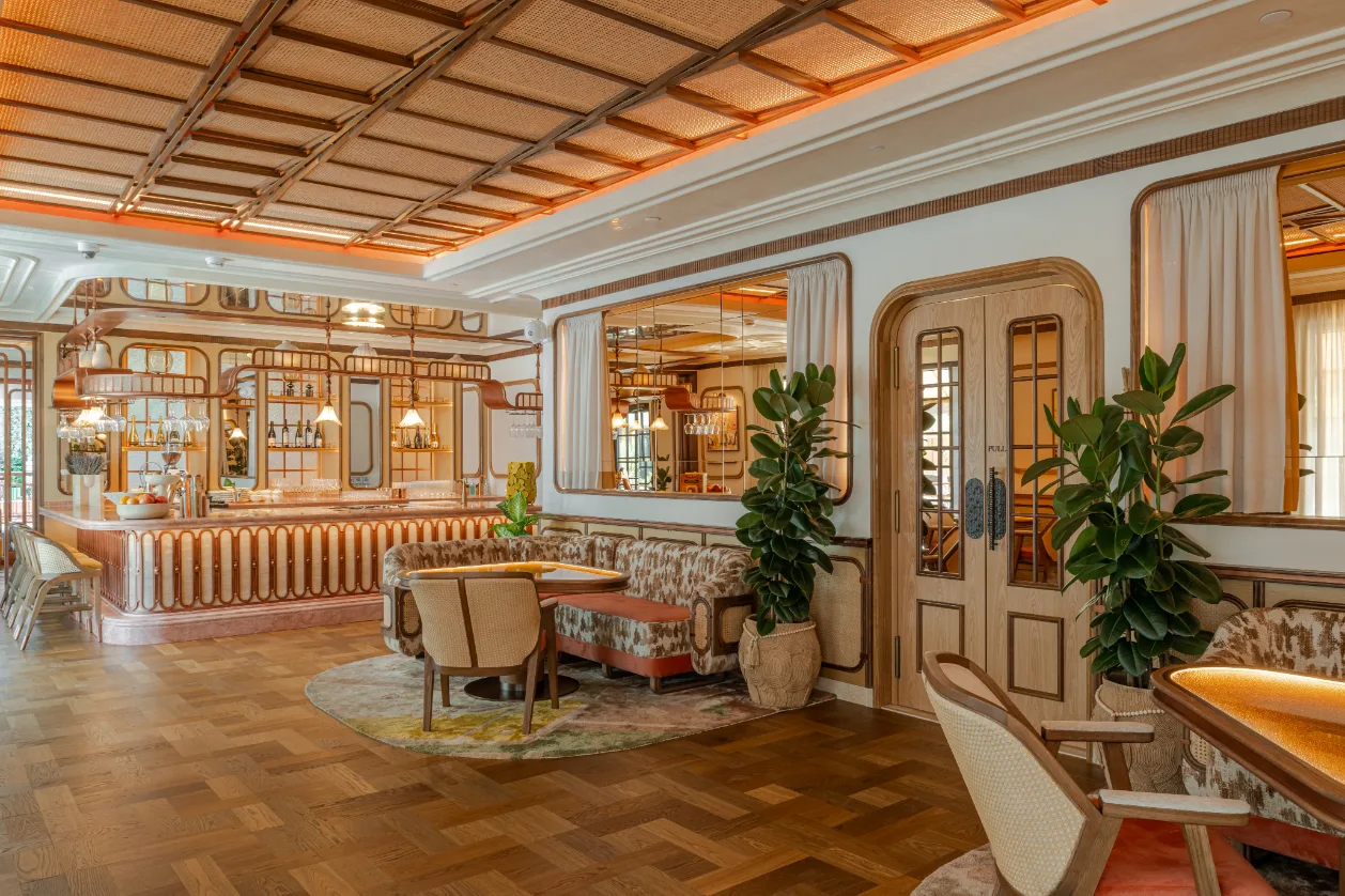 Lola Brasserie — photo 11