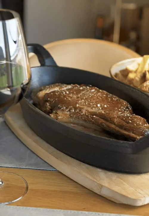 Becher Gare — food