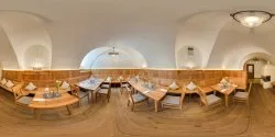 Schlosswirtschaft Tegernsee — atmosphere