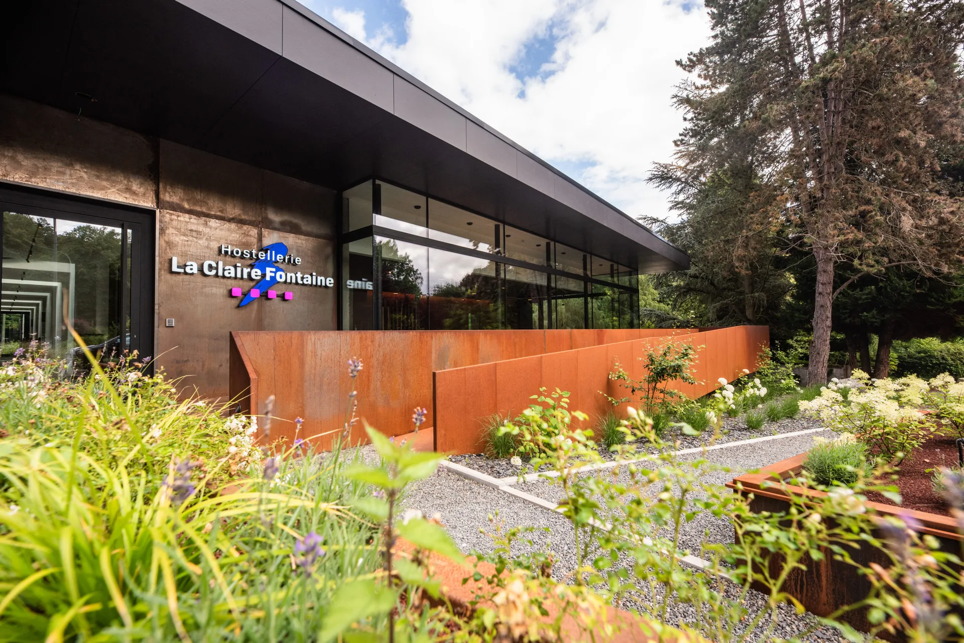 La Claire Fontaine — photo 16