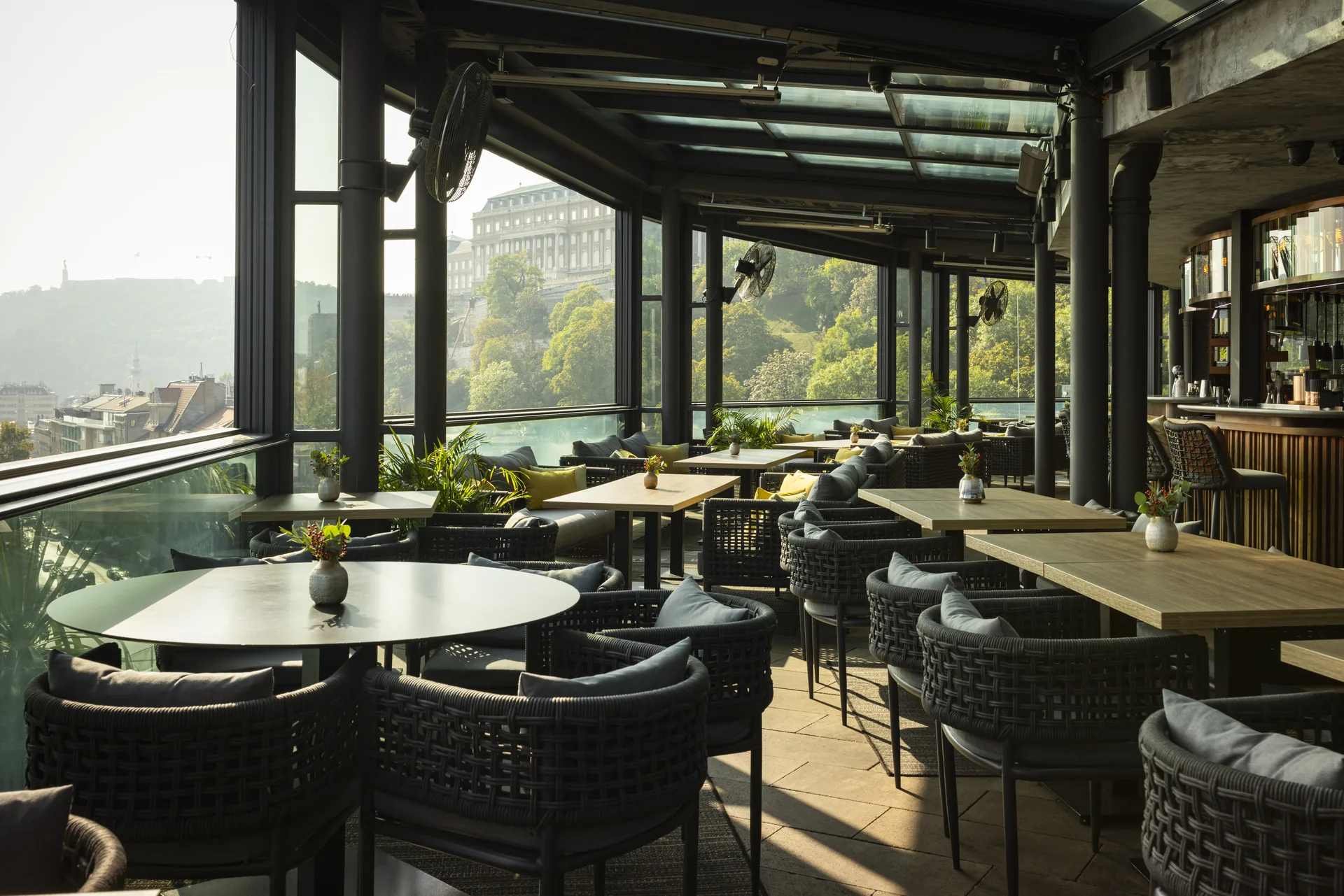 LEO Bistro — photo 17