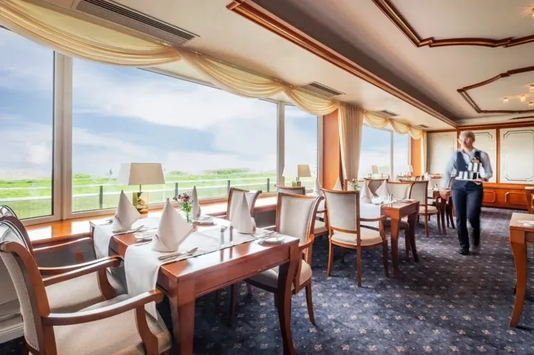 Panorama-Restaurant „Schaarhörn“ — photo 59