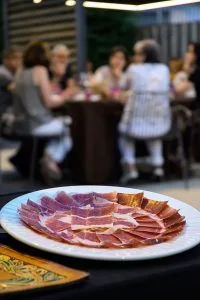 Parada de la Reina-Martina Bistró, Plasencia