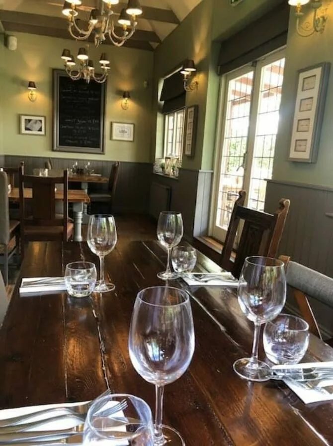 The Three Oaks — photo 10
