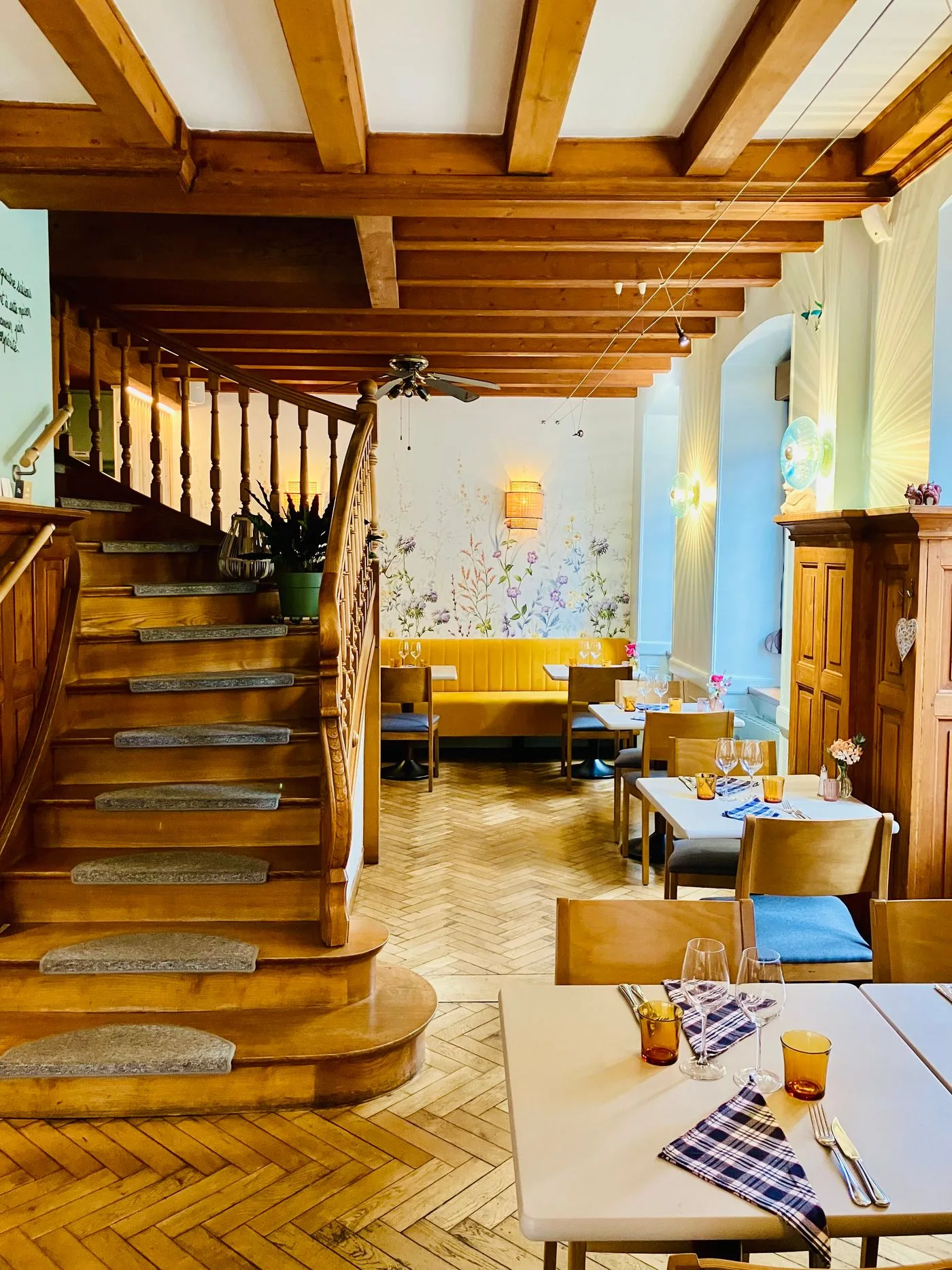 Auberge aux 4 Saisons — atmosphere