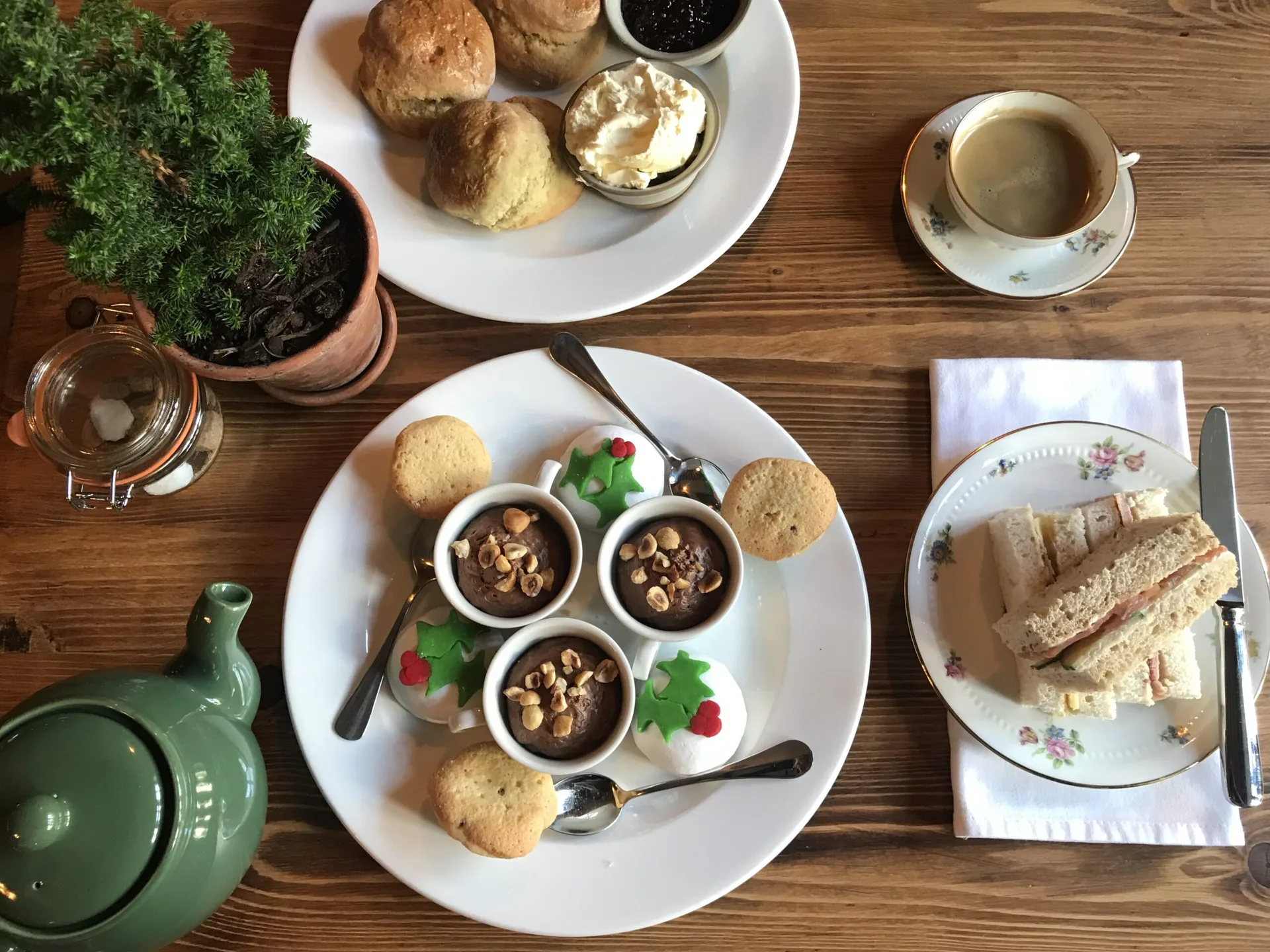 Tudor Farmhouse Hotel & Restaurant — photo 63