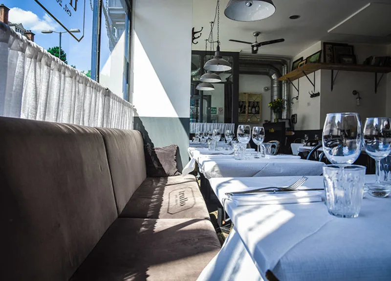 Trullo — atmosphere