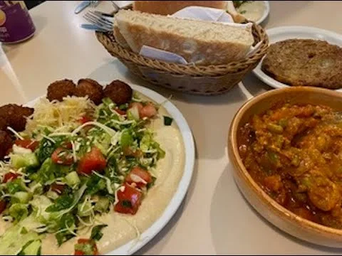 Beni Falafel — food