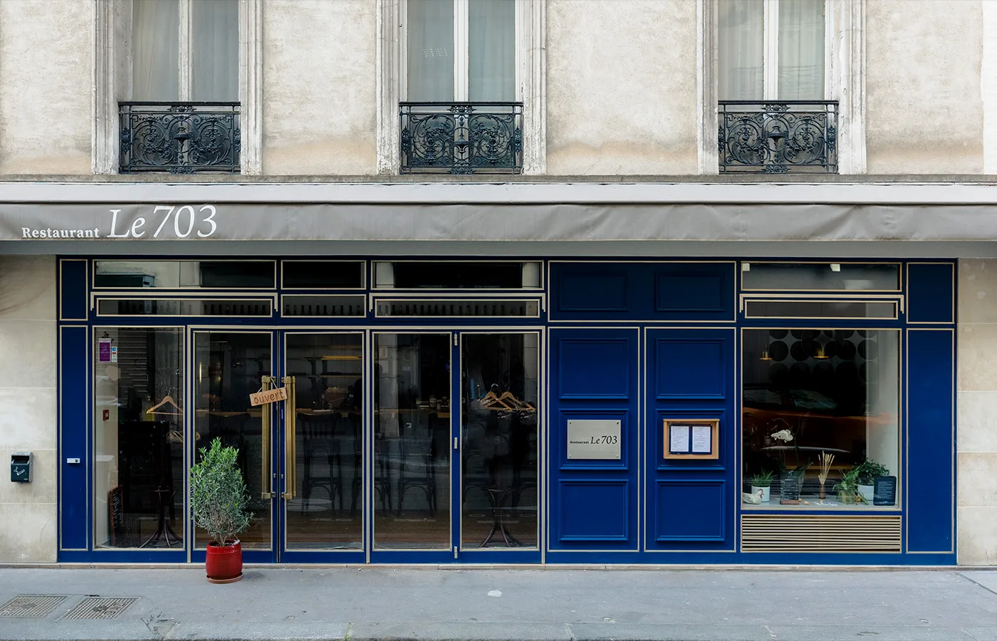 Le 703 — photo 9