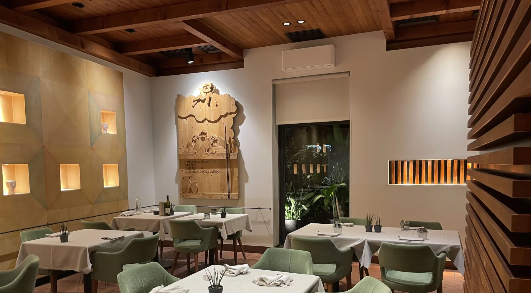 Trattoria Battibecco — atmosphere