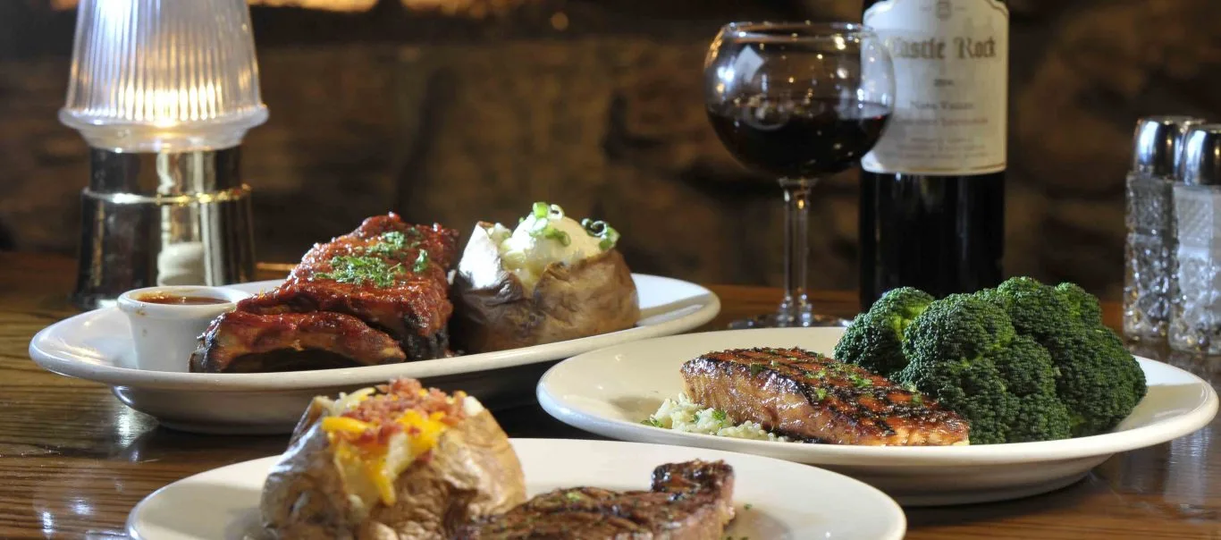 Carvers Steaks & Chops — photo 34