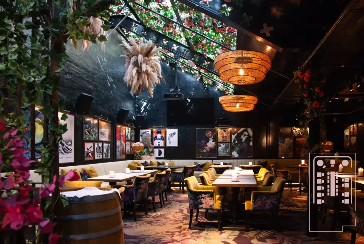 MJ's Restaurant — photo 7