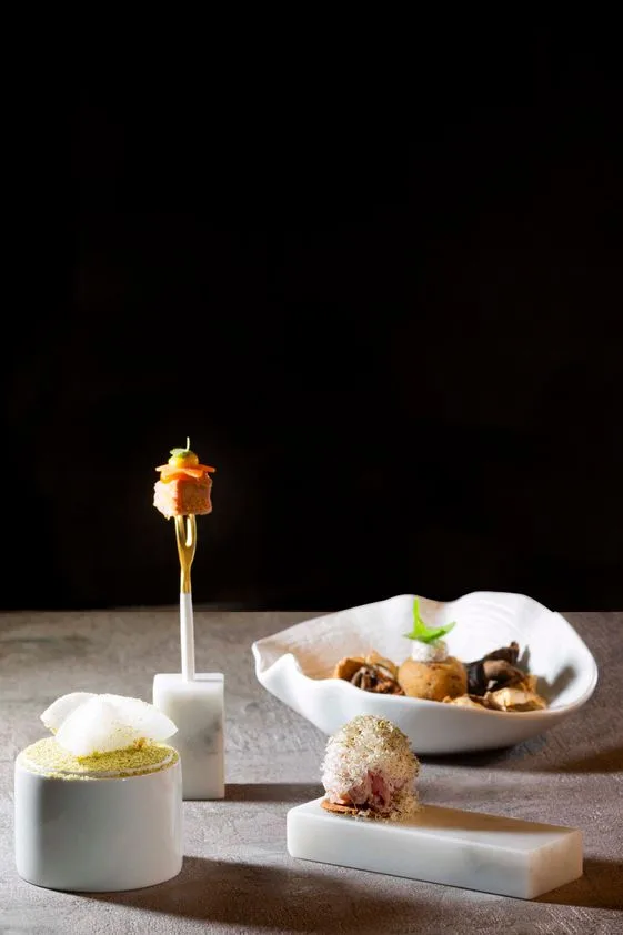 Resto JETT — food