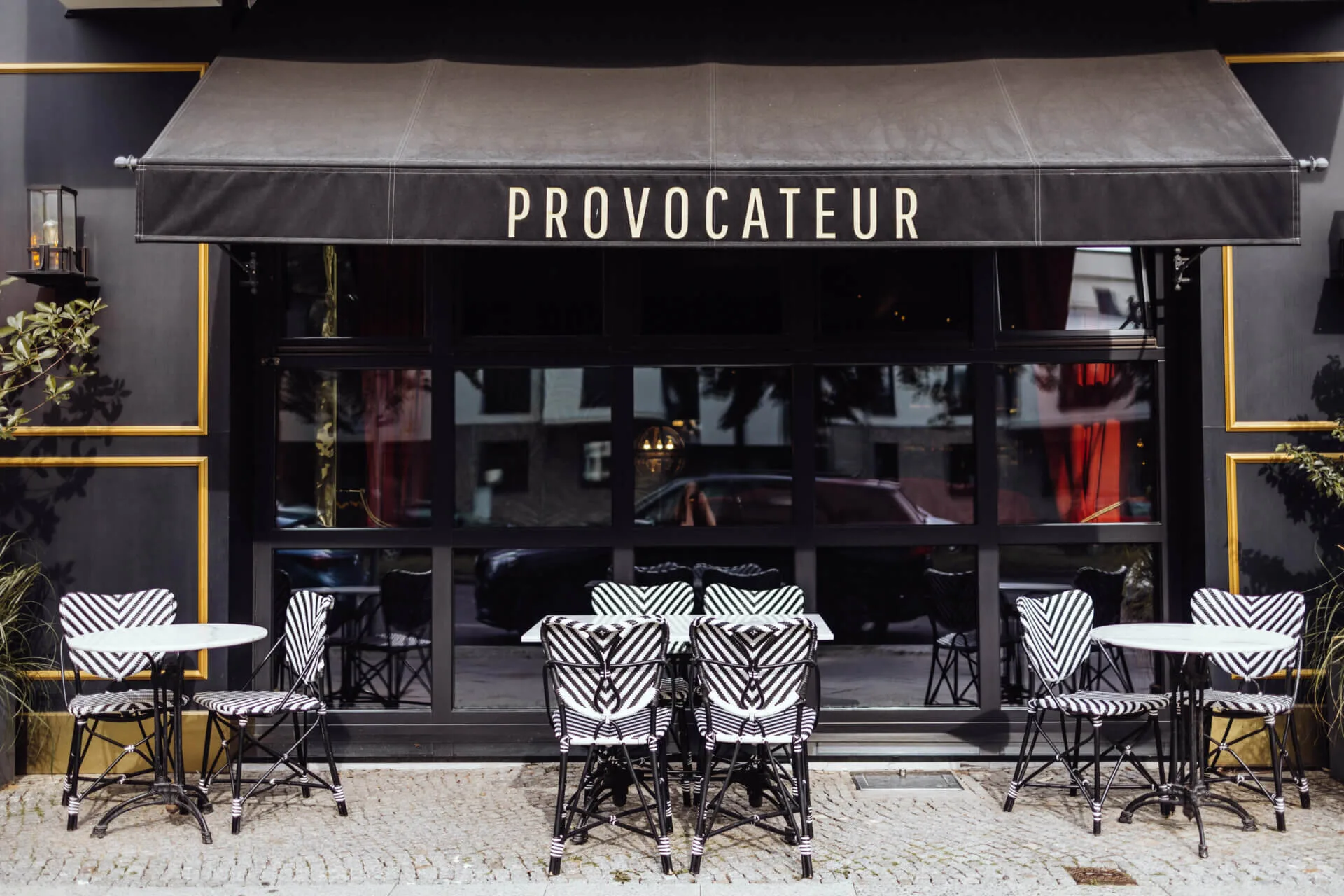 Provocateur Bar — photo 42
