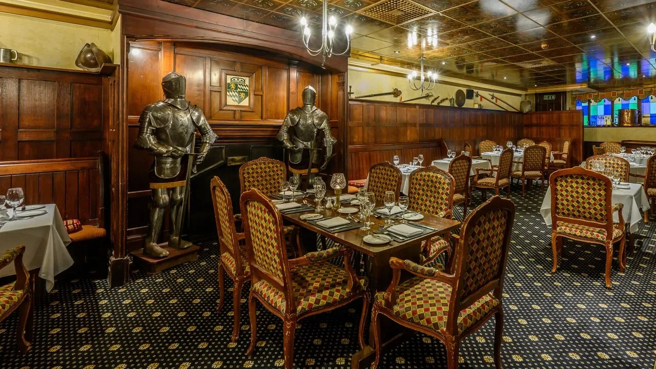 The Royalist Restaurant — photo 22