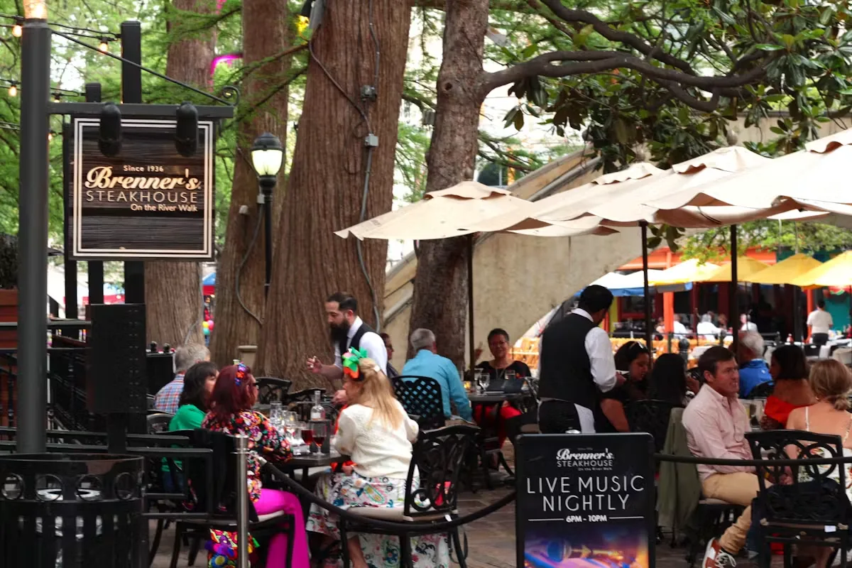 Brenner's on the Riverwalk — photo 9