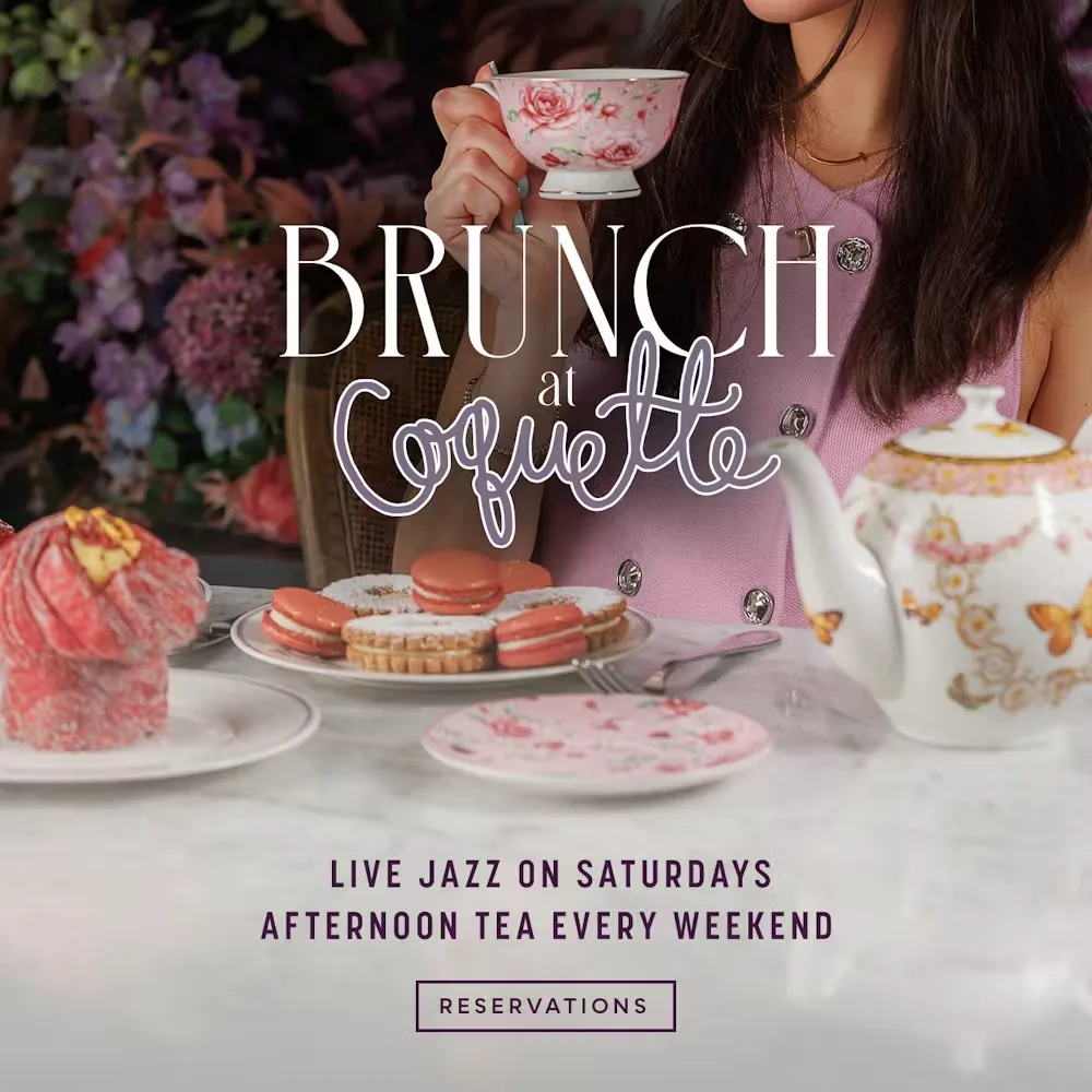 Coquette, Boston