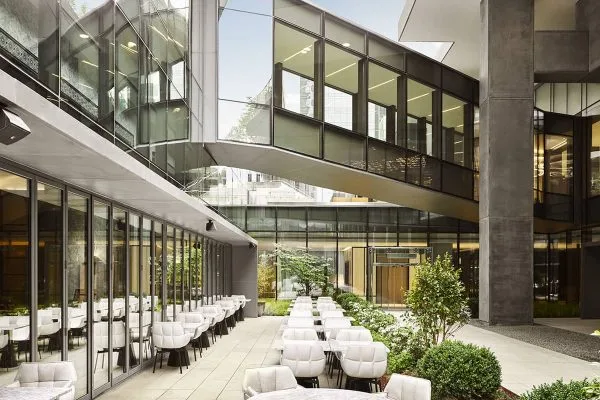 Aila, Istanbul