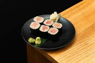Iasai Food bar & more — food