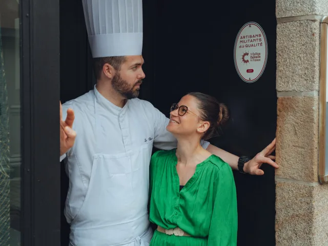 Agora — kitchen