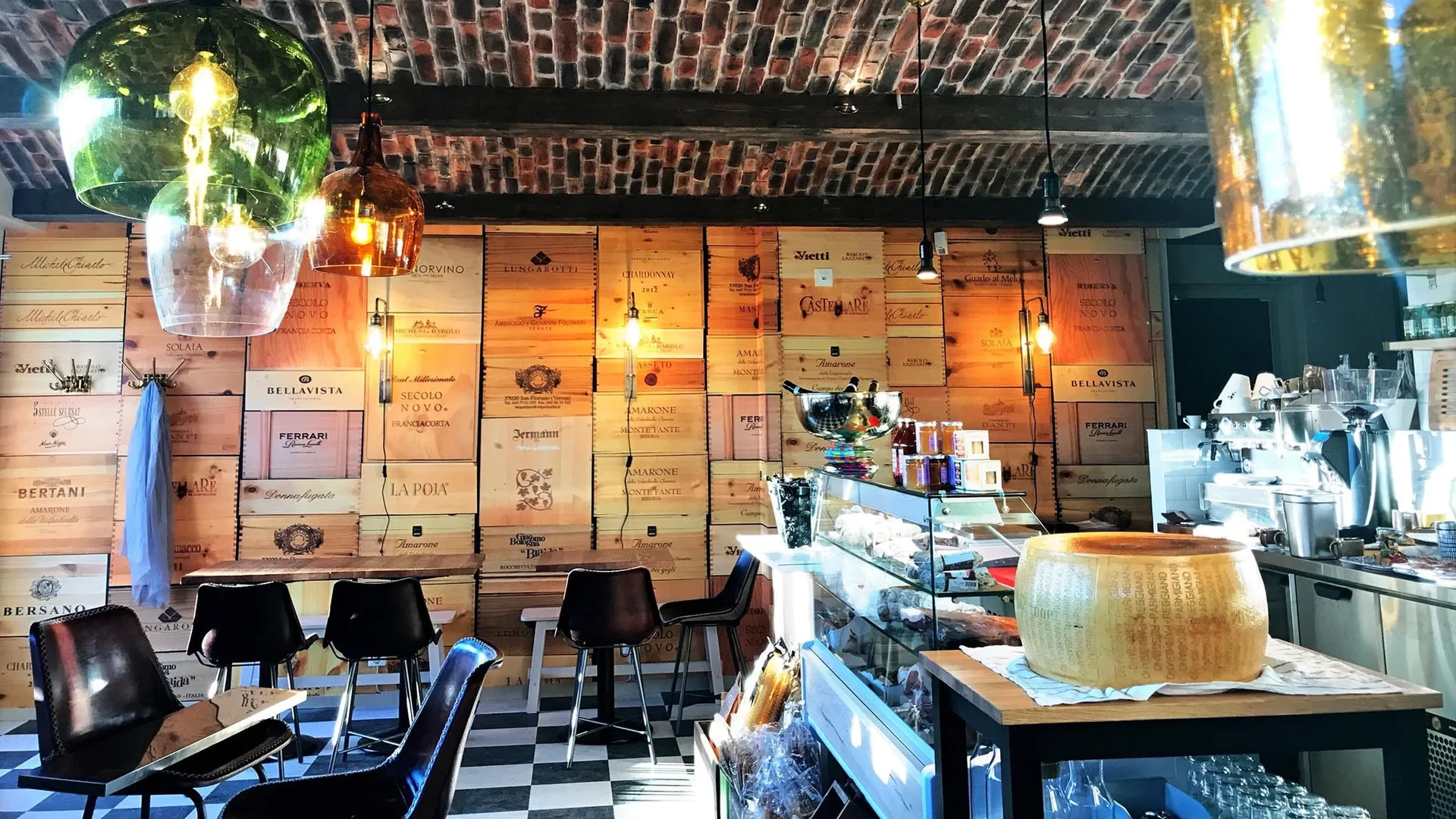 La Banca — photo 10