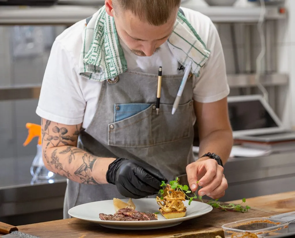 Gusto13 Bistro & Delicate — kitchen