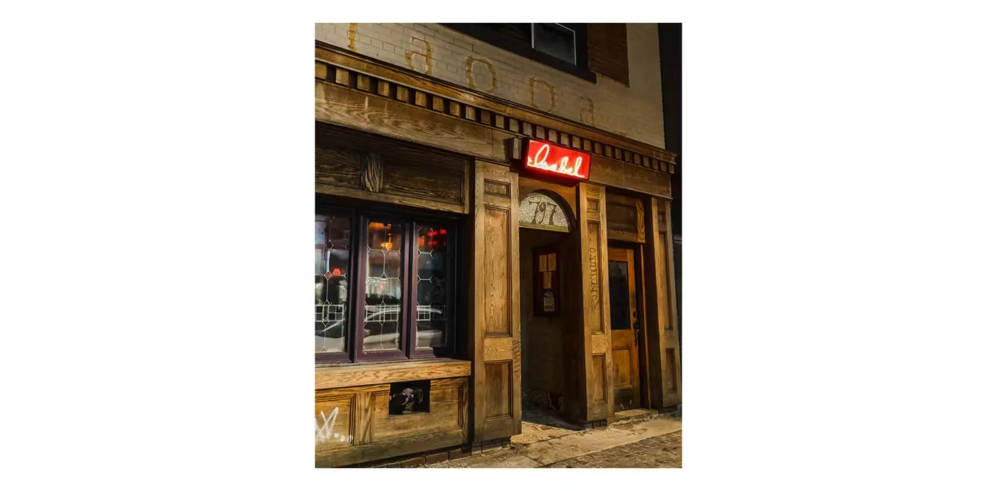 Bar Isabel — photo 9