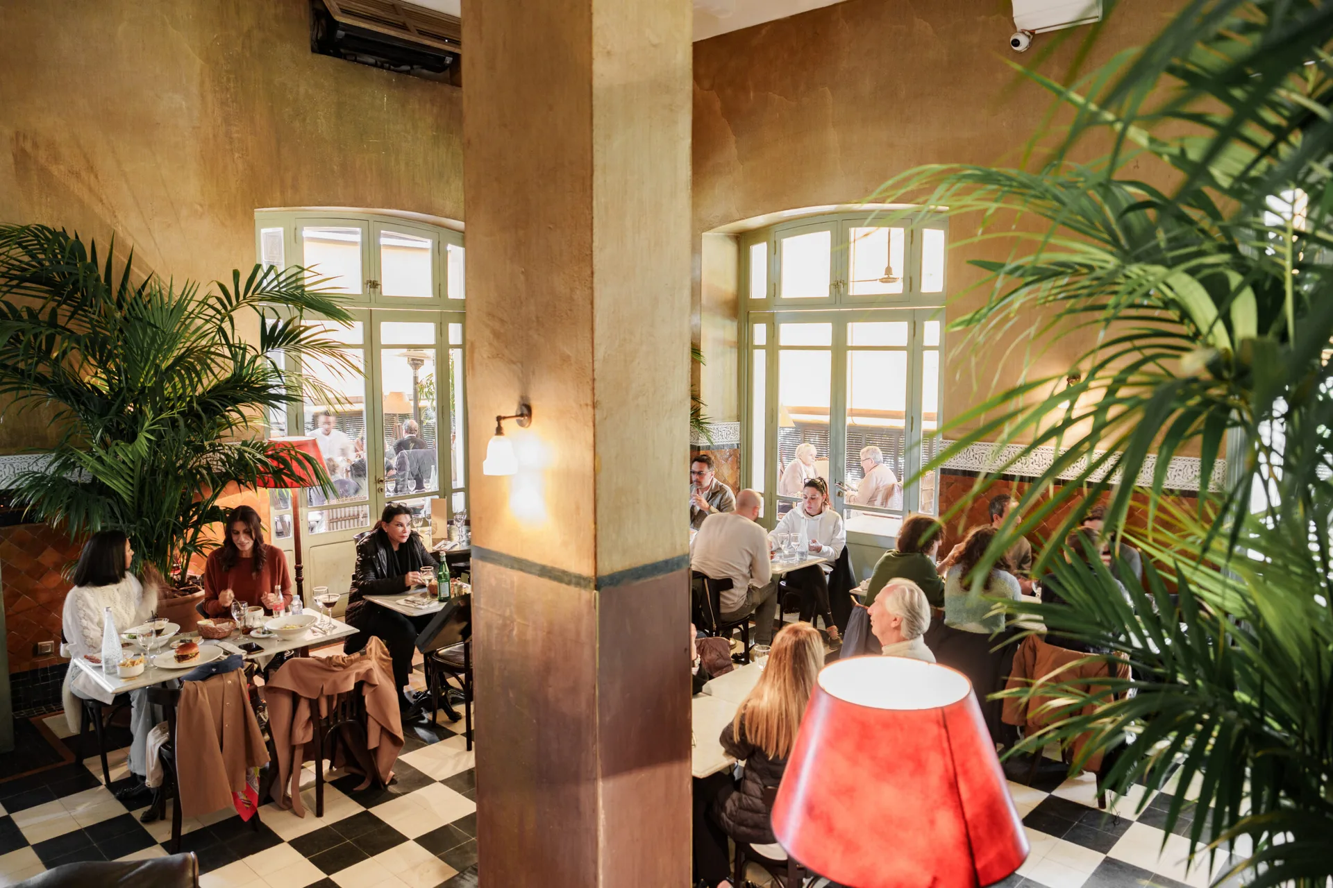Le grand café de la poste — photo 54