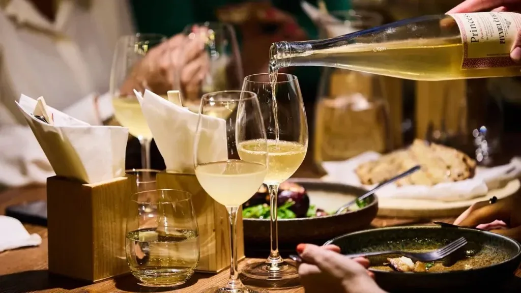 Ohnisko Fire Dining & Brew Bar — atmosphere
