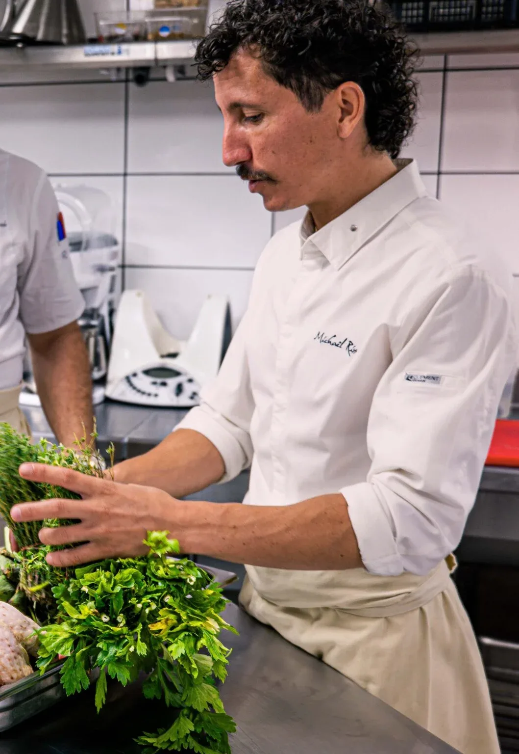 Le Restaurant — kitchen