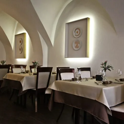 Reštaurácia SONGE Chateau Appony — photo 5