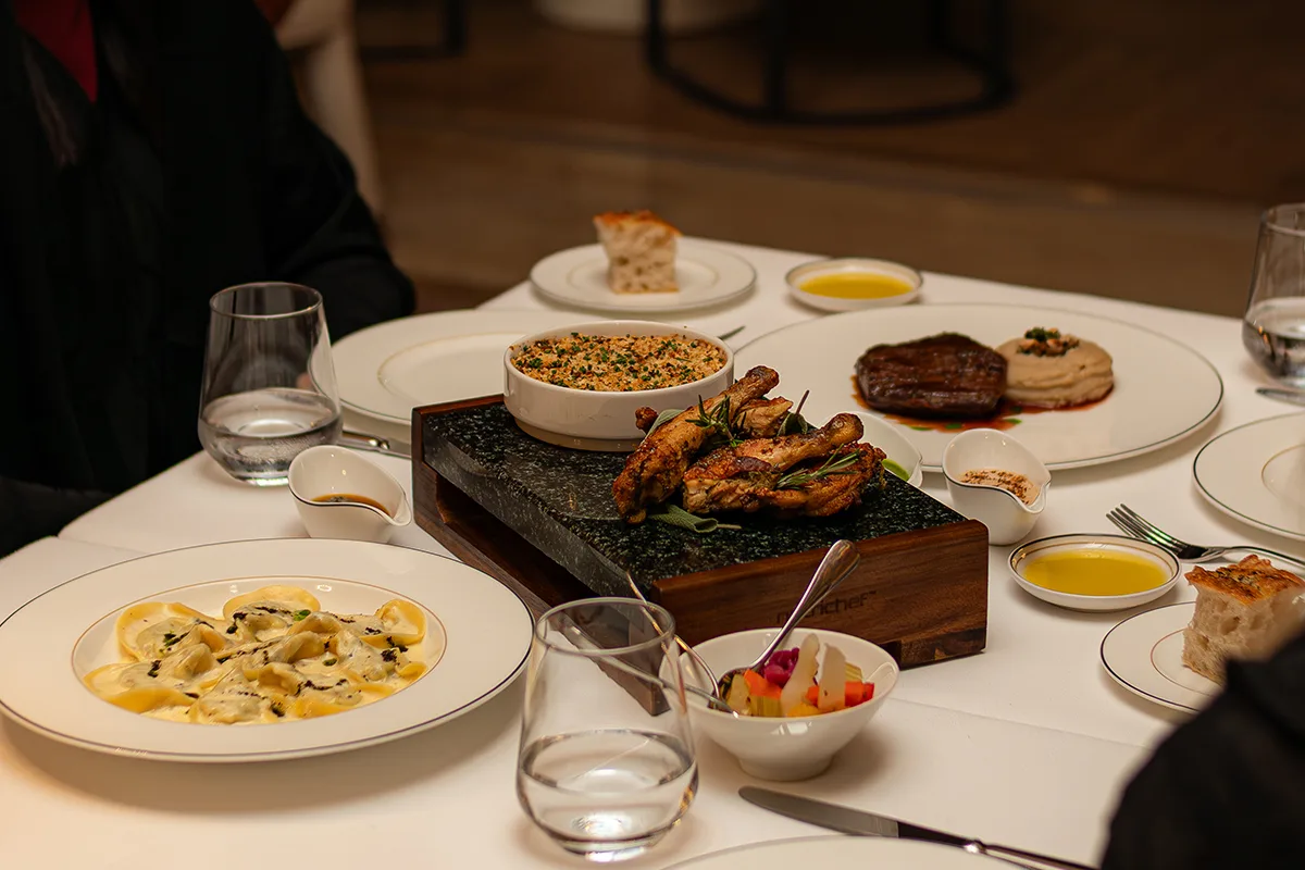 Roberto's Restaurant — photo 9
