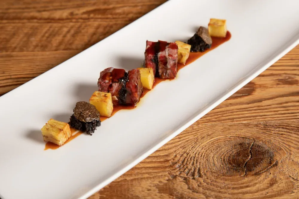 Due Pini — food
