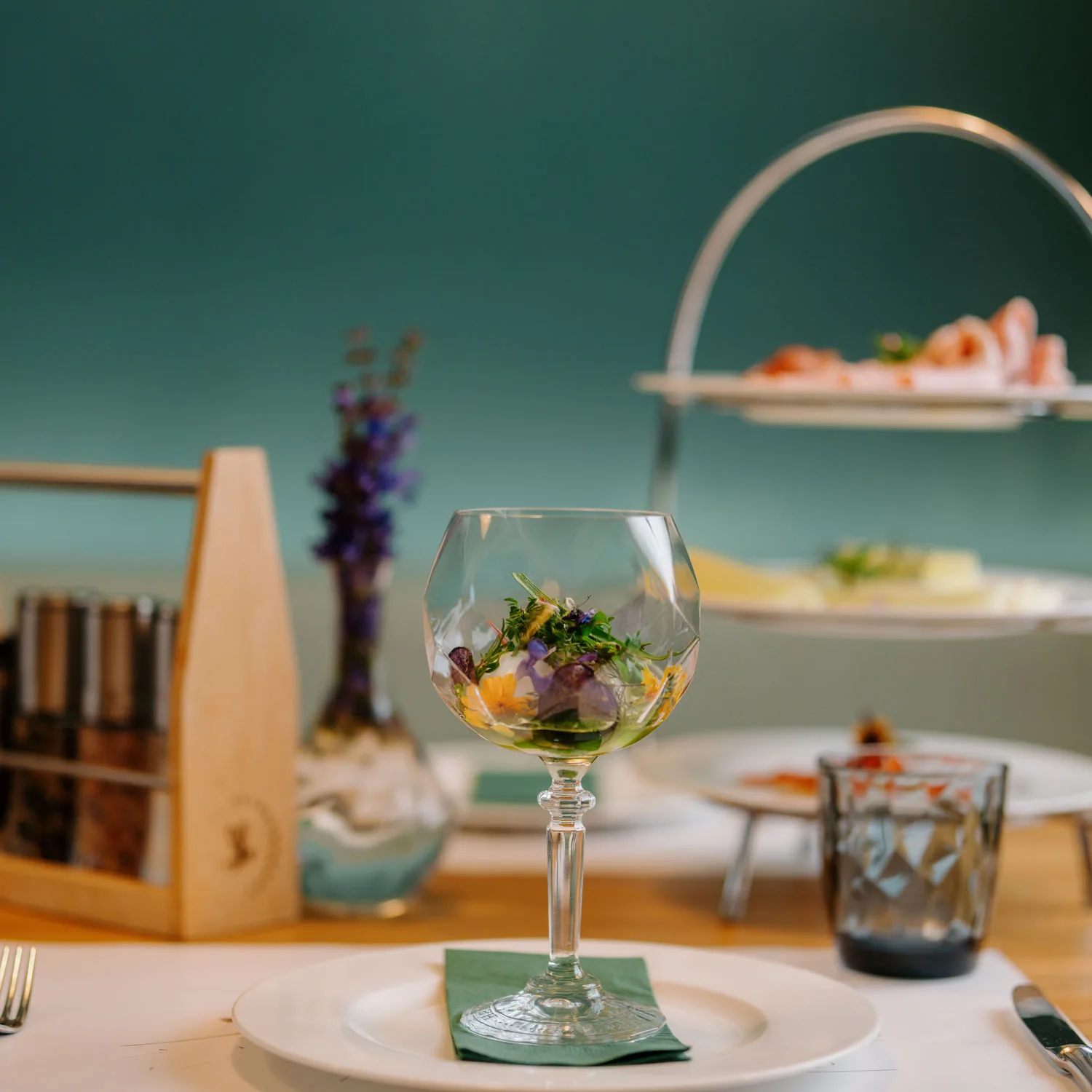 Neusacherhof — food