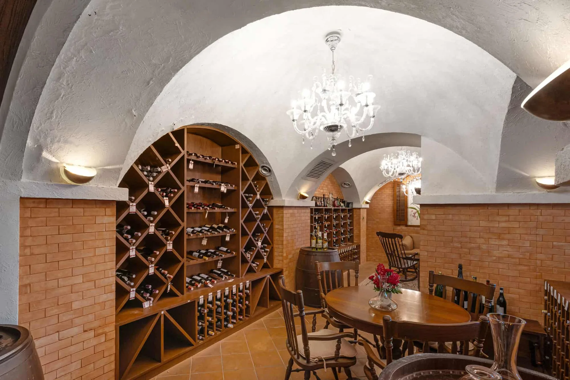 Royal Grill Room & Wine Cellar — photo 13