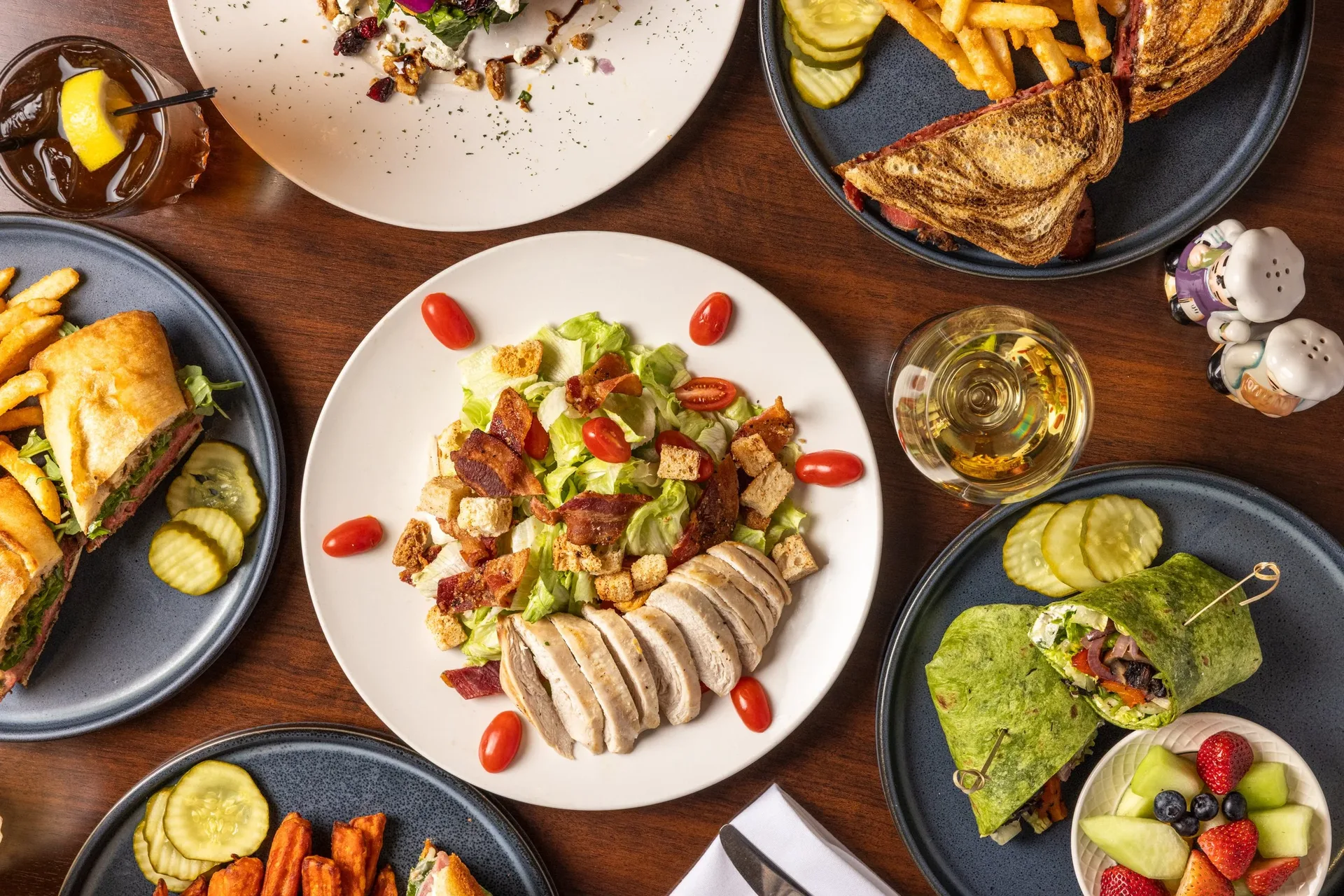 Lake Elmo Inn — photo 33