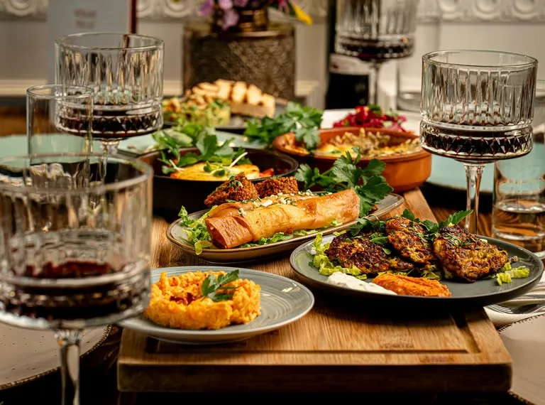 Hanedan Restaurant &amp; Café — photo 16