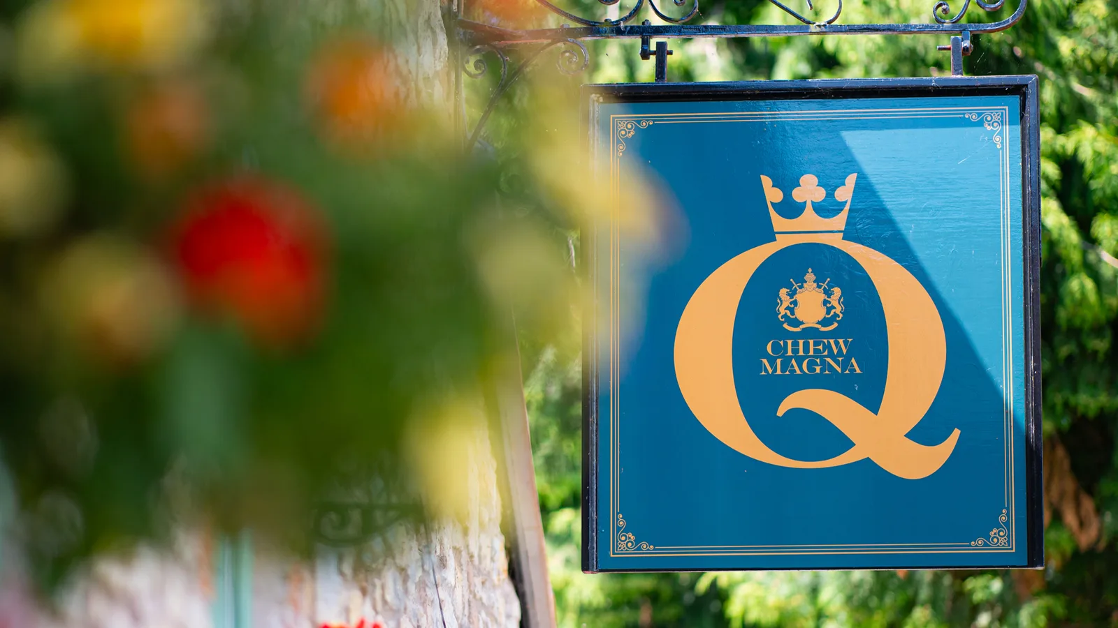 The Queens Chew Magna — photo 12