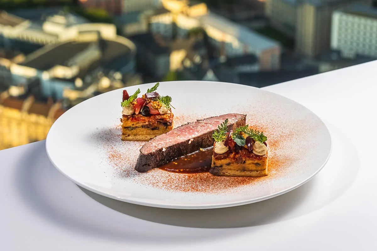 MAIN TOWER Restaurant & Lounge — photo 10
