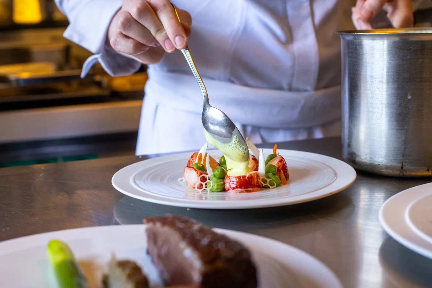 Le Dauphin — kitchen