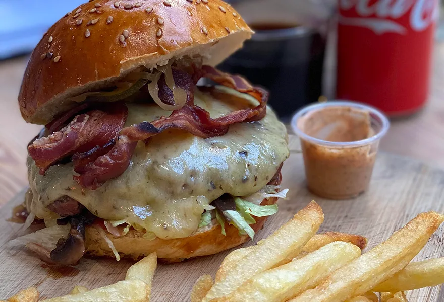 Burger fermier des enfants rouges — photo 8
