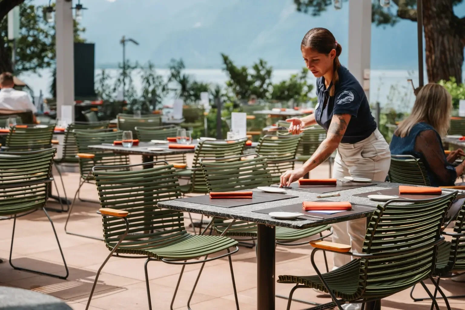 Mona Montreux — photo 18