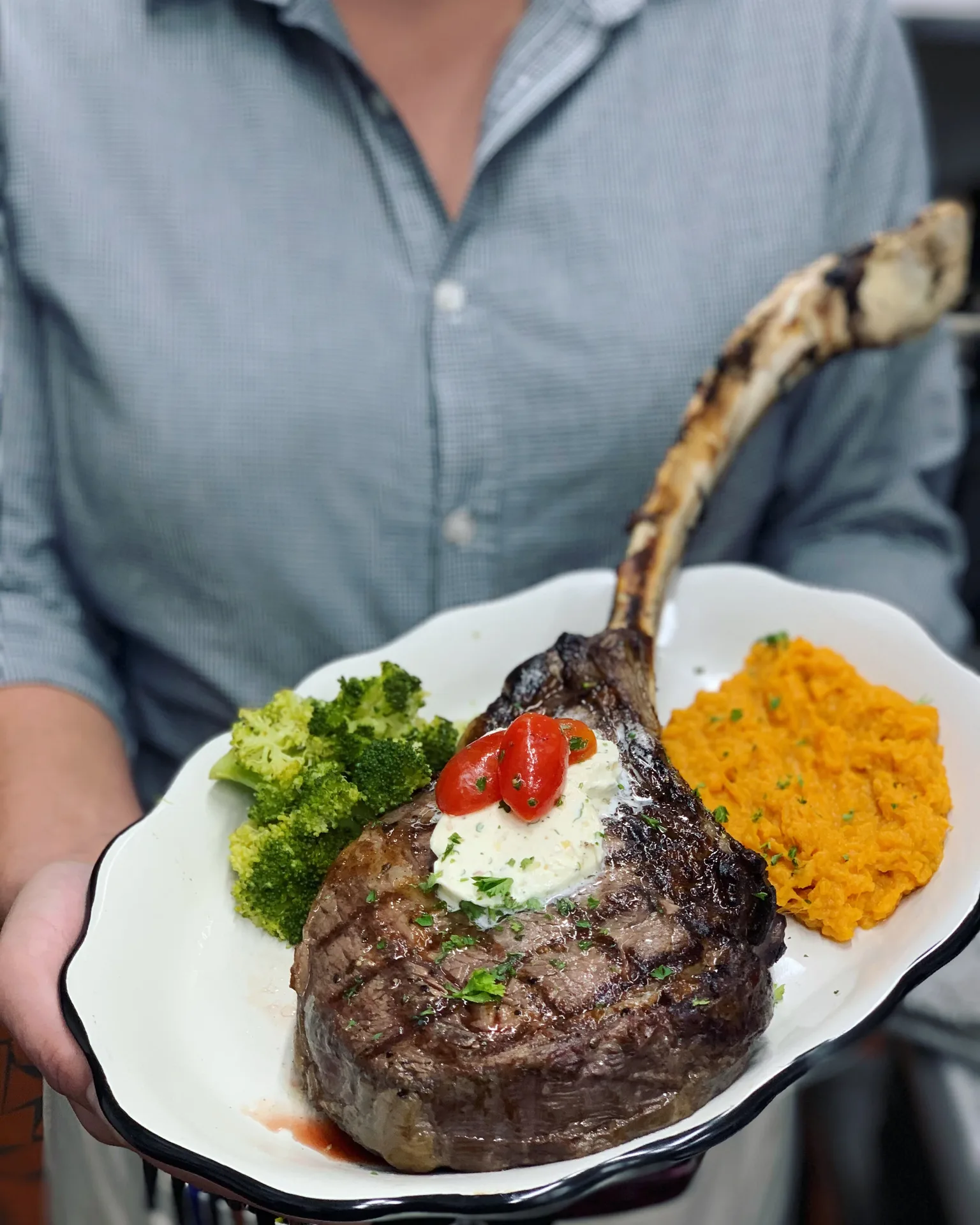 Charolais Steakhouse — photo 7